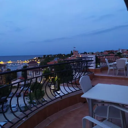 Семеен Хотел Денз Hotel Czernomorec